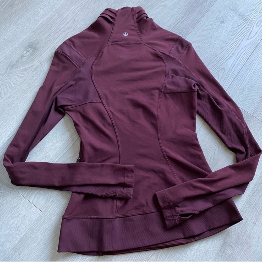 Lululemon Bhakti Yoga Jacket maroon - Picture 4 of 10
